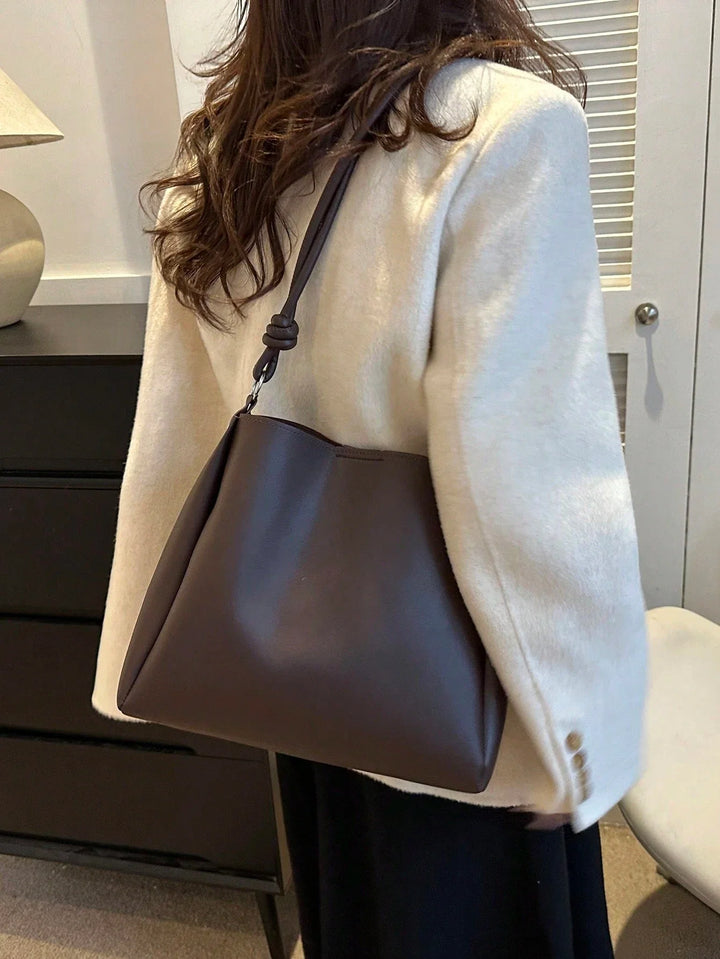 Aloria™ | Knot-Detail Bucket Bag
