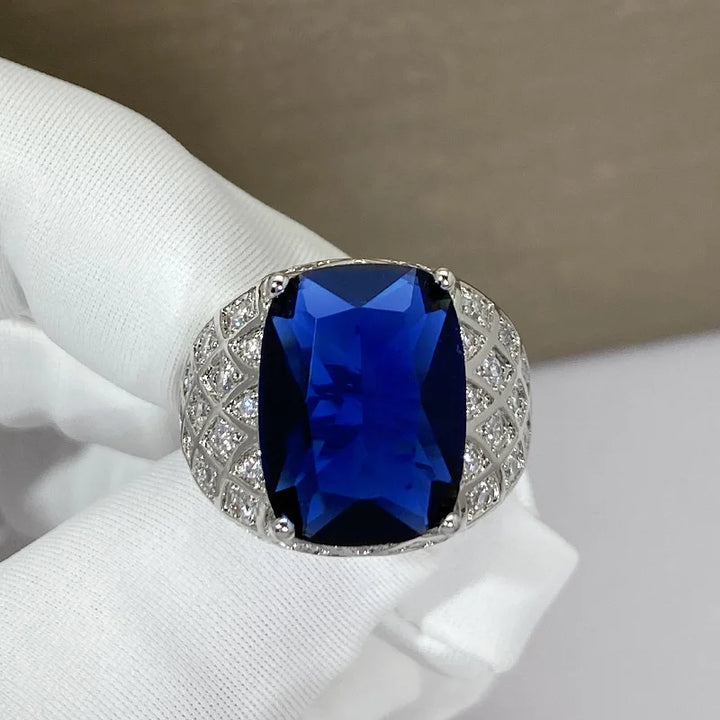Aurelia Vespera Regal Ring