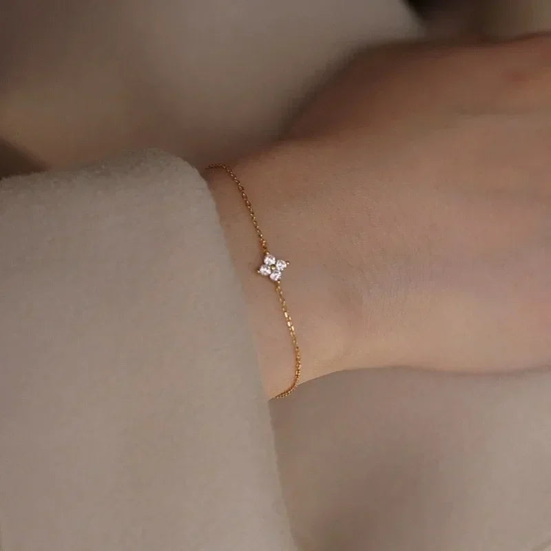 Brilliant Fortune Clover Set