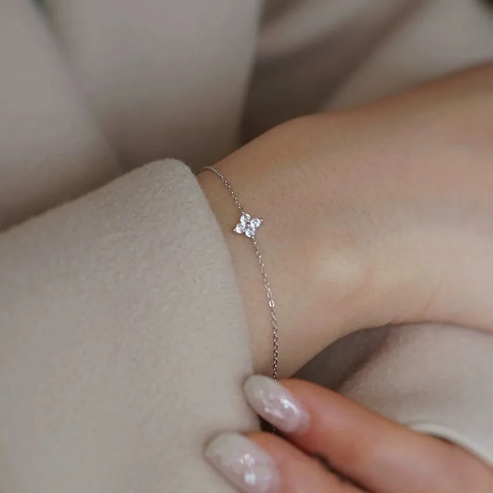 Brilliant Fortune Clover Set