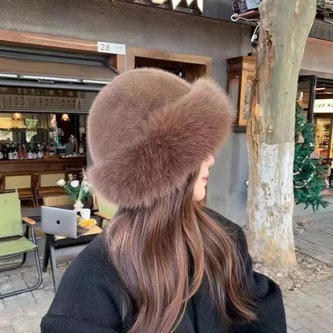 Veloria™ | Faux Fur Elegance Hat